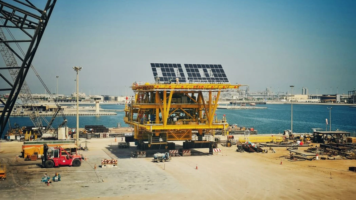 التكنلوجيا